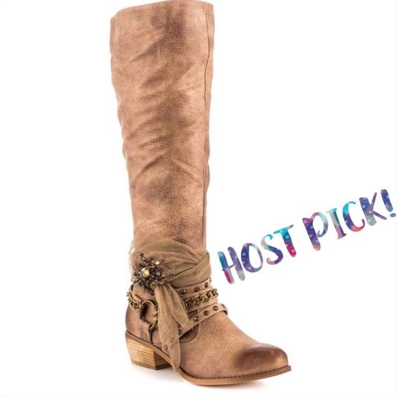 Not Rated Shoes - NIB!! NOT RATED TUALAMNE BOOT SIZE9 (TAUPE)